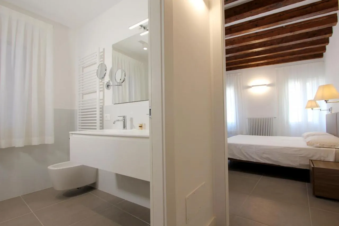 Residence Degli Artisti Venedig Apartment