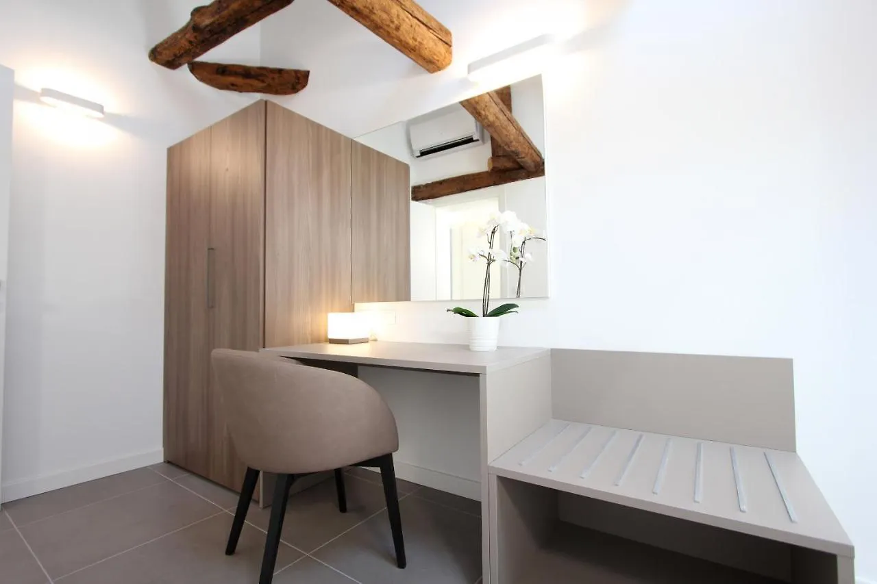 Residence Degli Artisti Venedig Apartment
