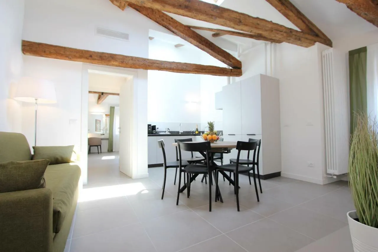 Residence Degli Artisti Venedig 0*,  Italien