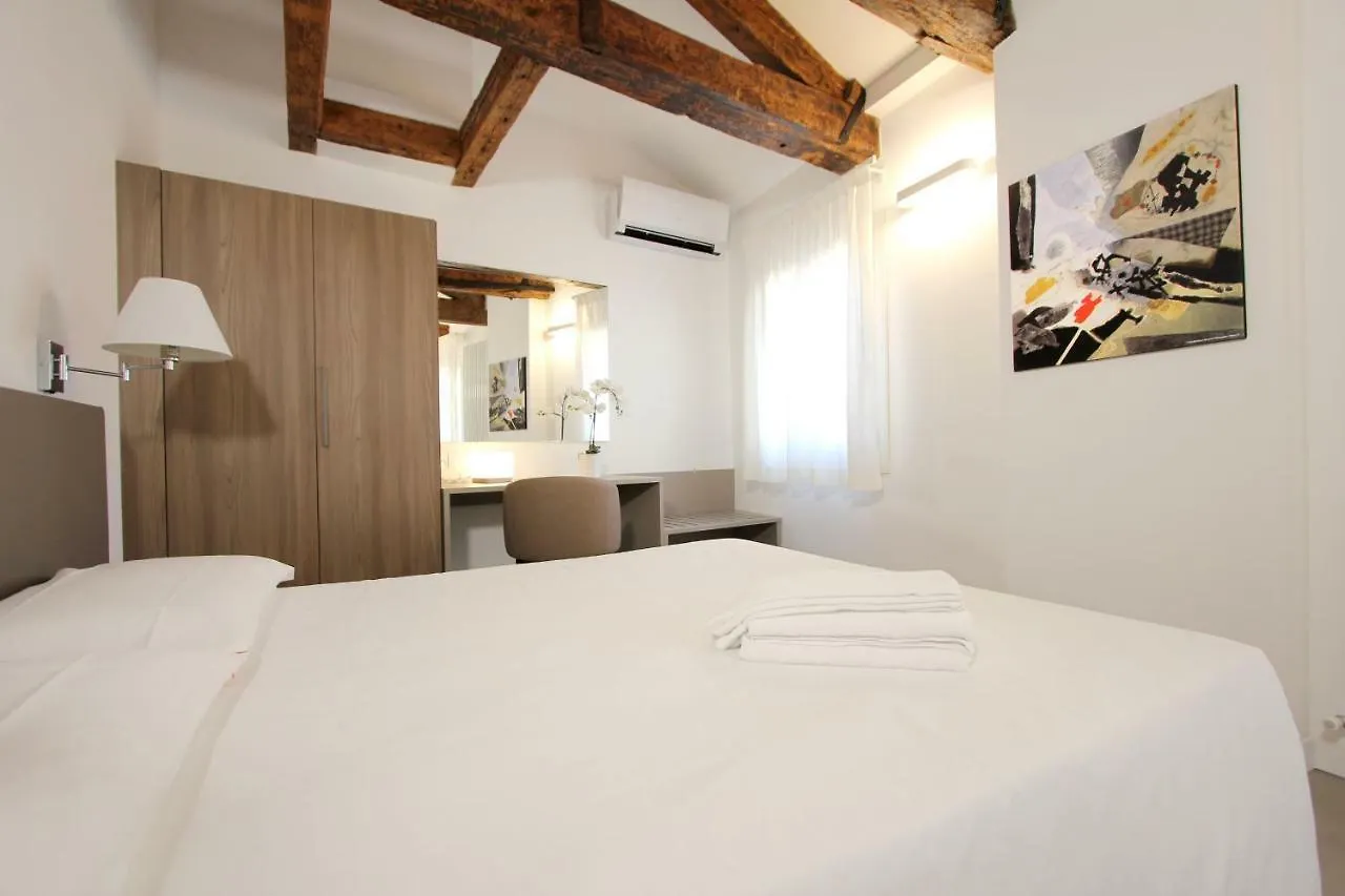 Residence Degli Artisti Venedig